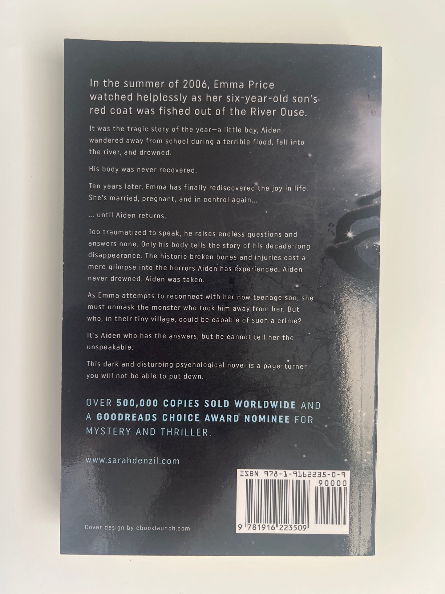 Silent Child - Sarah A. Denzil