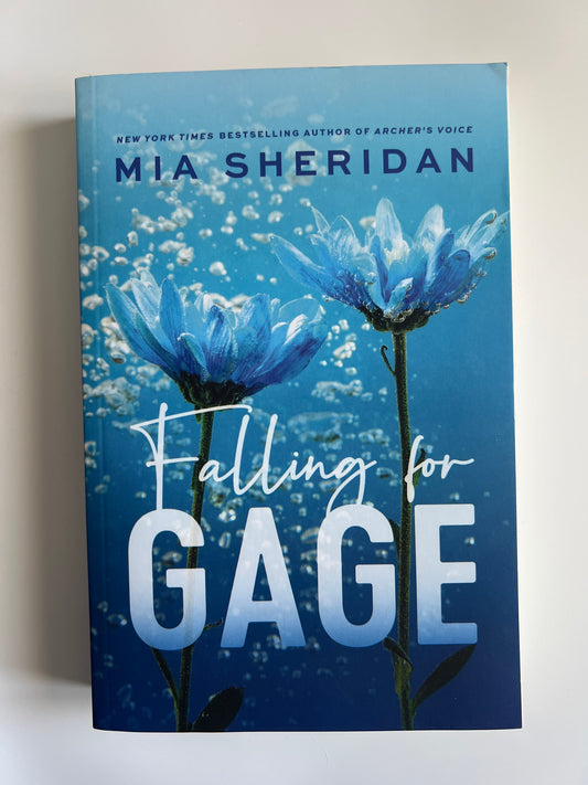 Falling for Gage - Mia Sheridan