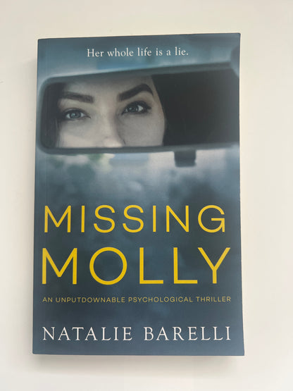 Missing Molly - Natalie Barelli