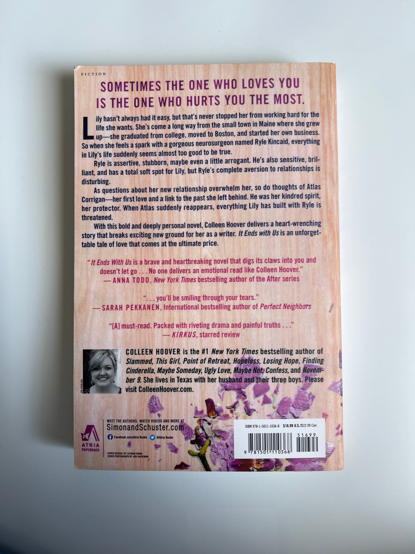 It Ends With Us - Colleen Hoover