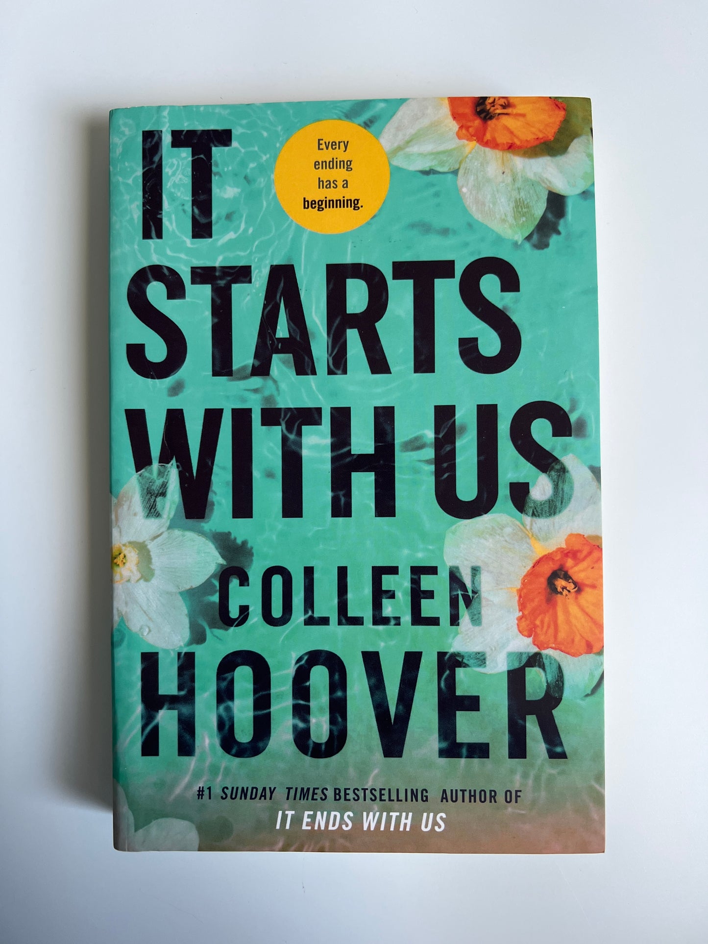 It Starts With Us - Colleen Hoover