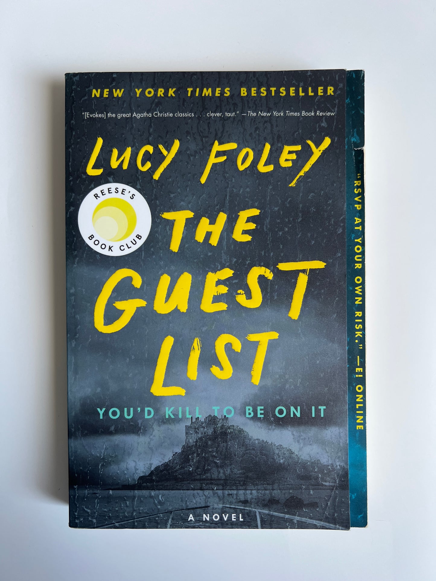 The Guest List - Lucy Foley