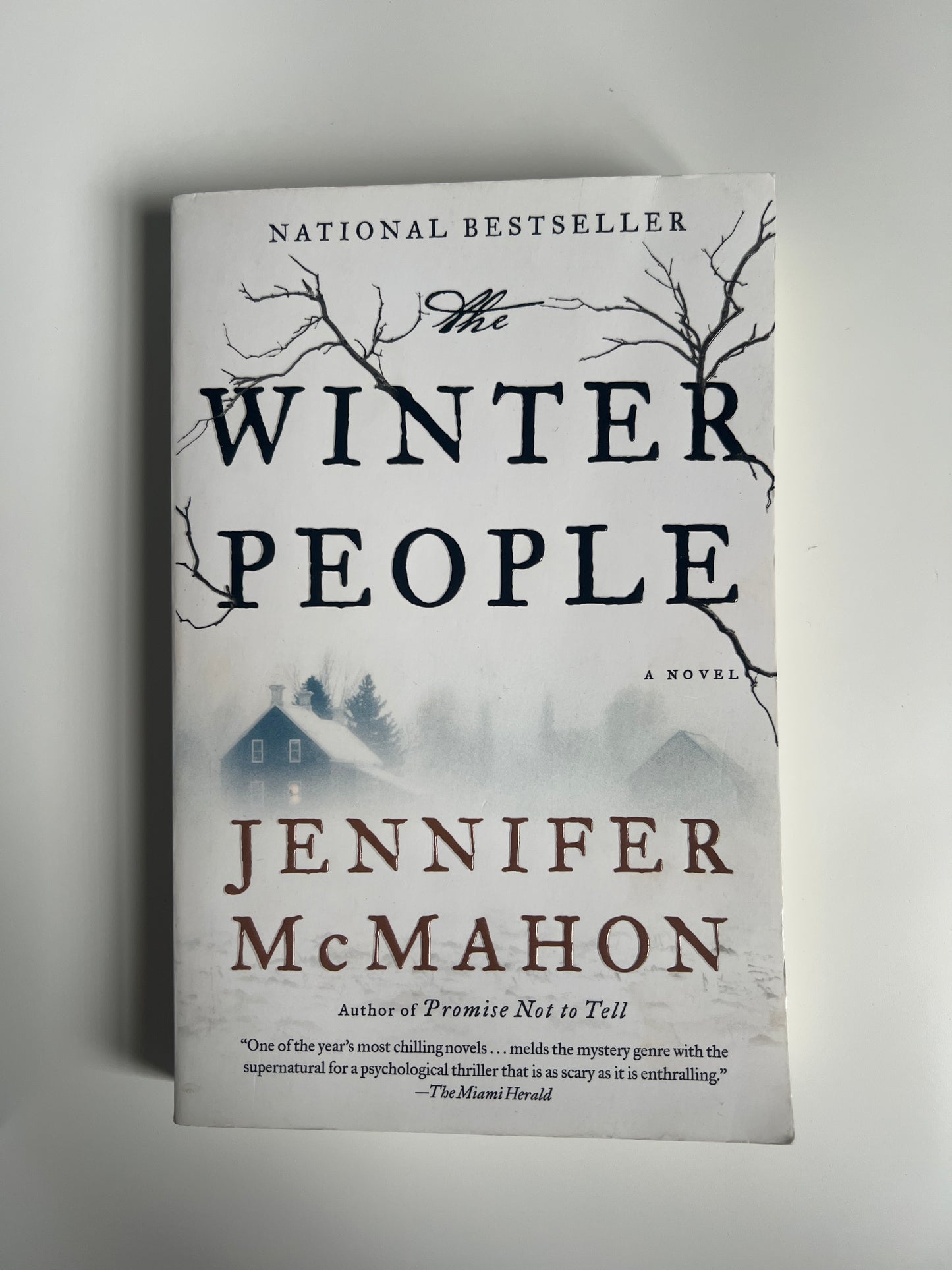 The Winter People: A Suspense Thriller - Jennifer McMahon
